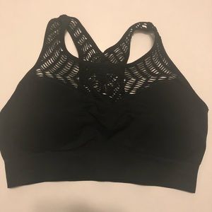Black sports bra - NWOT!